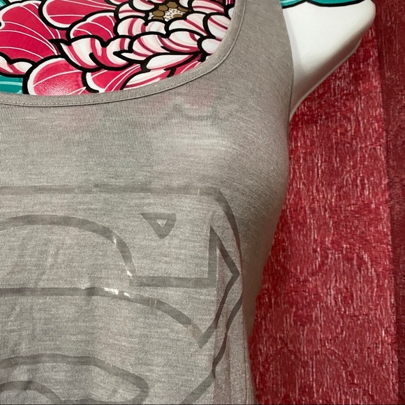 Underarmour Superman Gray Tank - Picture 2 of 3